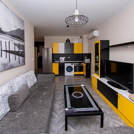 The Yellow Appartment Sófia Exterior foto