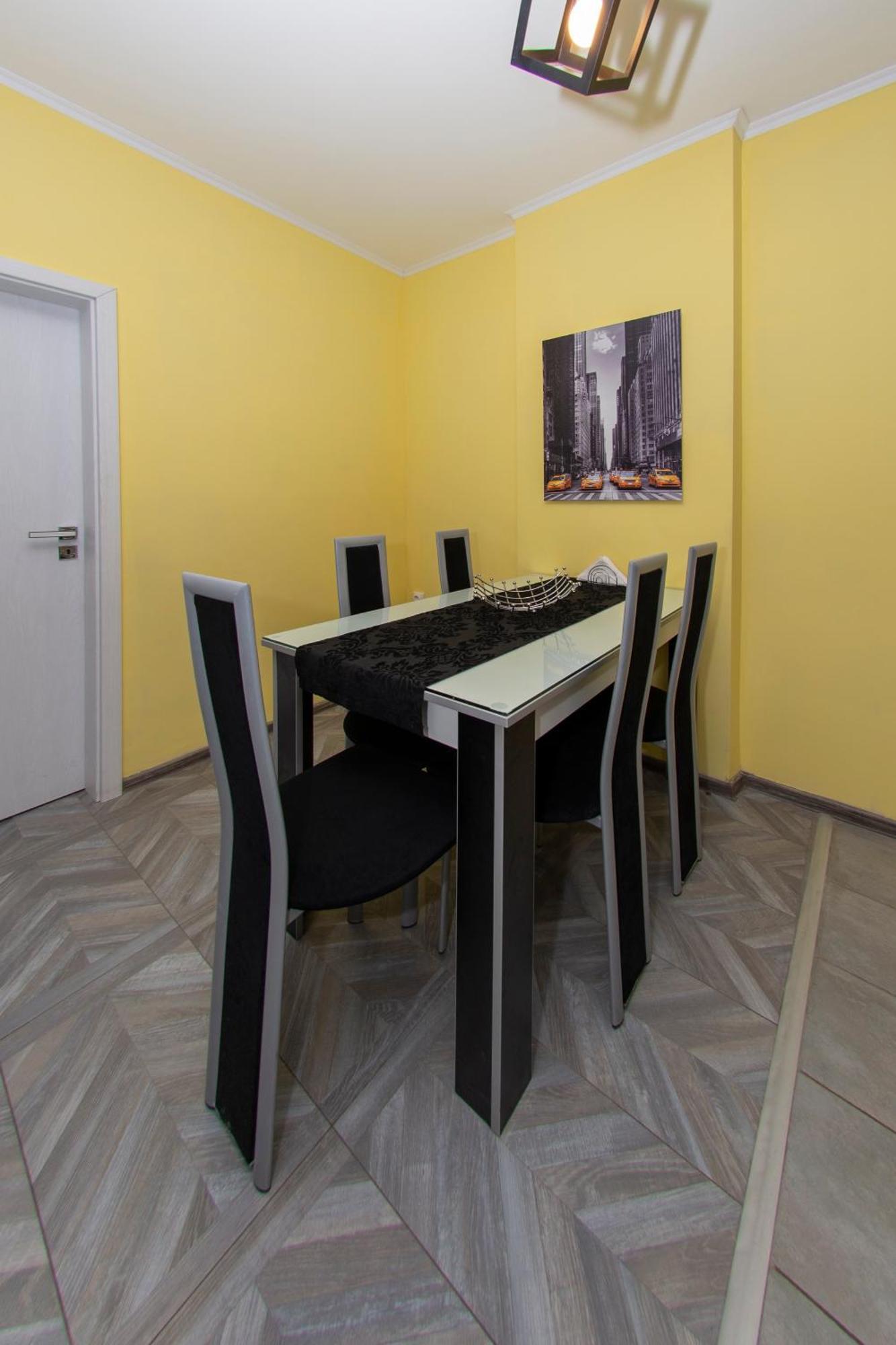 The Yellow Appartment Sófia Exterior foto